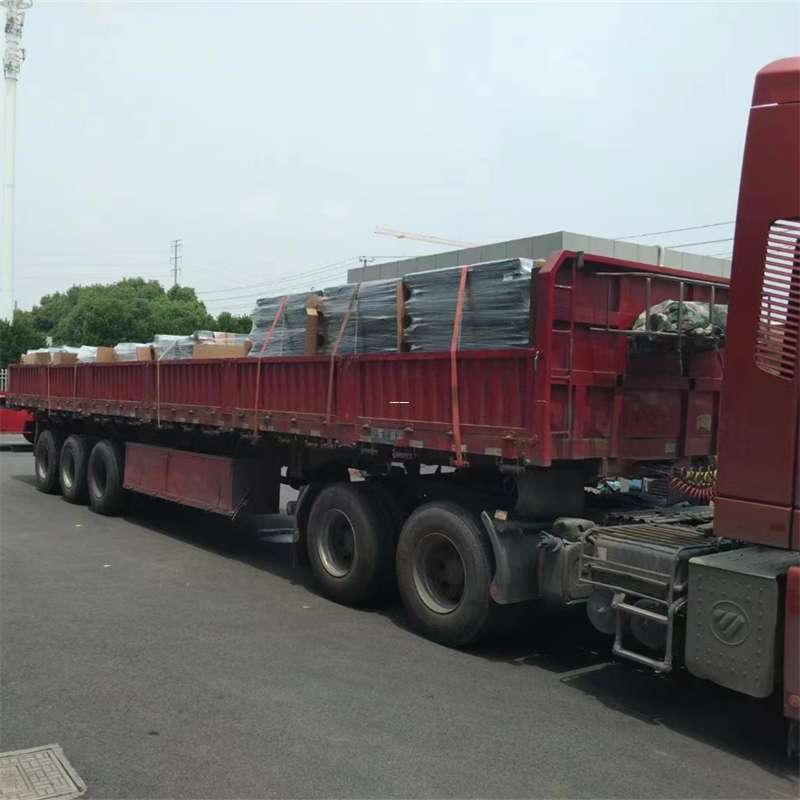 企石镇乌鲁木齐县物流专线：高效直达的运输之旅